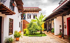 Casa Tequio